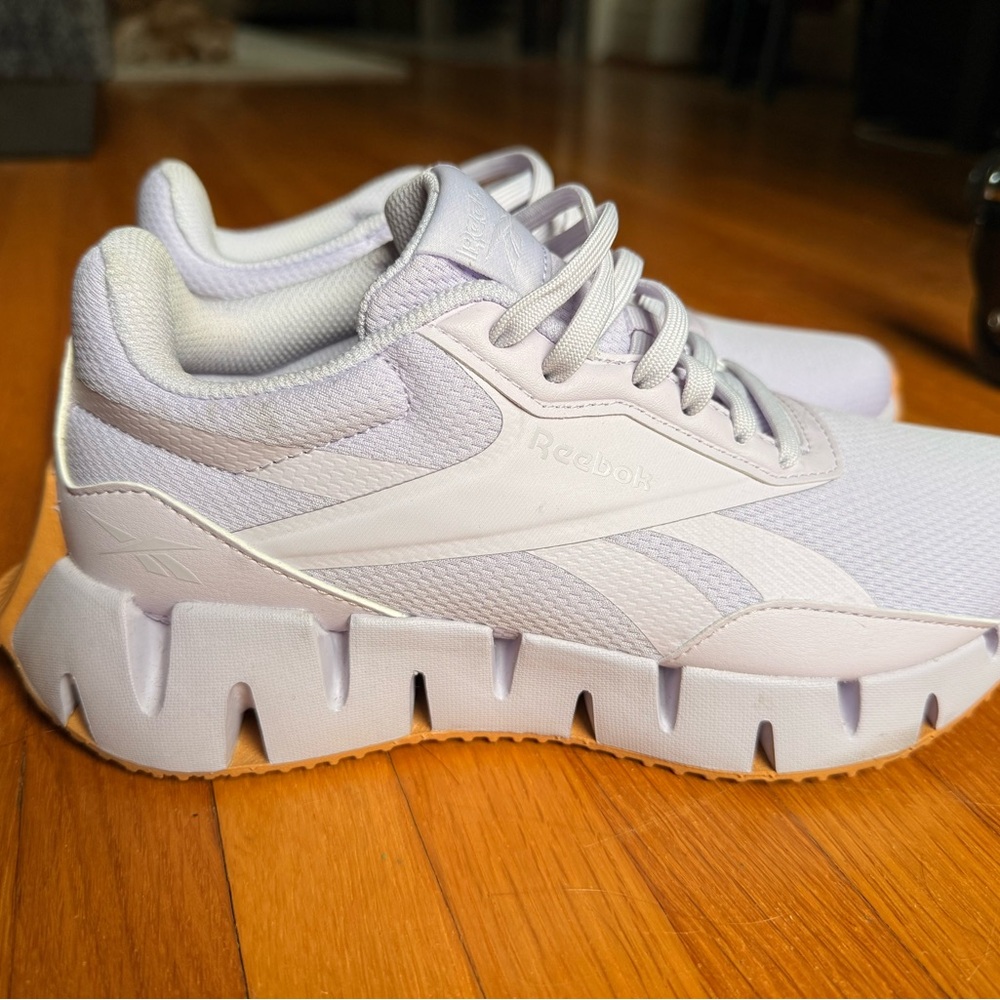 Reebok Women's Pastel Lavender zig
